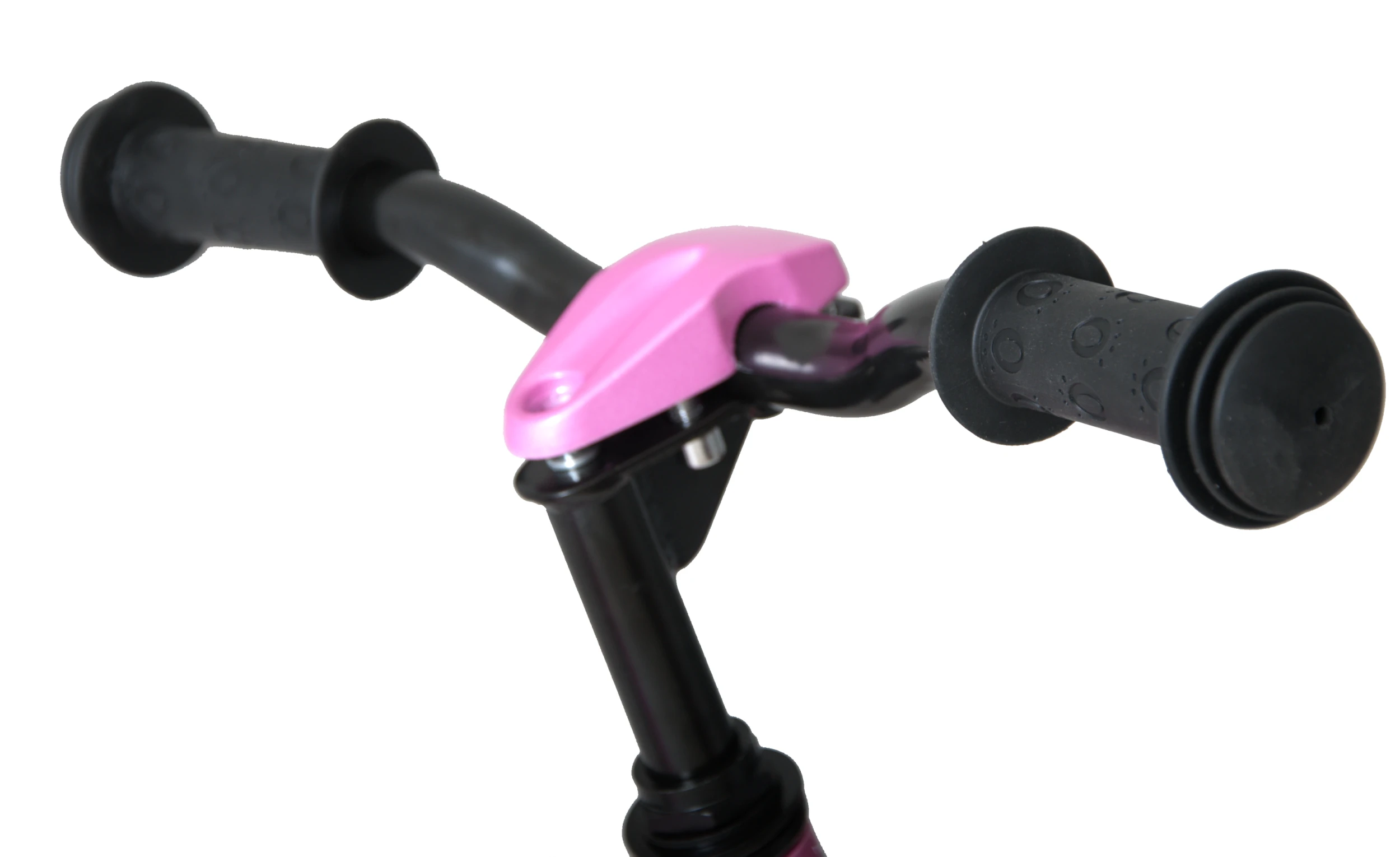 Ammaco Flow Magnesium Balance Bike Pink 3 Ammaco Flow Magnesium Balance Bike Pink