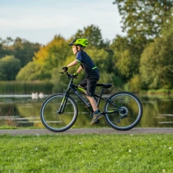 Schwinn Campus 24 Inch Wheel Kids Mountain Bike Black -CycleKing Shop CAMPUSh