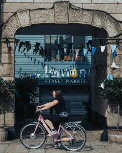 Emu Roam Step Through 700c Wheel Electric Bike Pink -CycleKing Shop emu2030 3