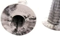 Diamondback Team BMX Flange Grips White 7 Diamondback Team BMX Flange Grips White -CycleKing Shop hg785wD